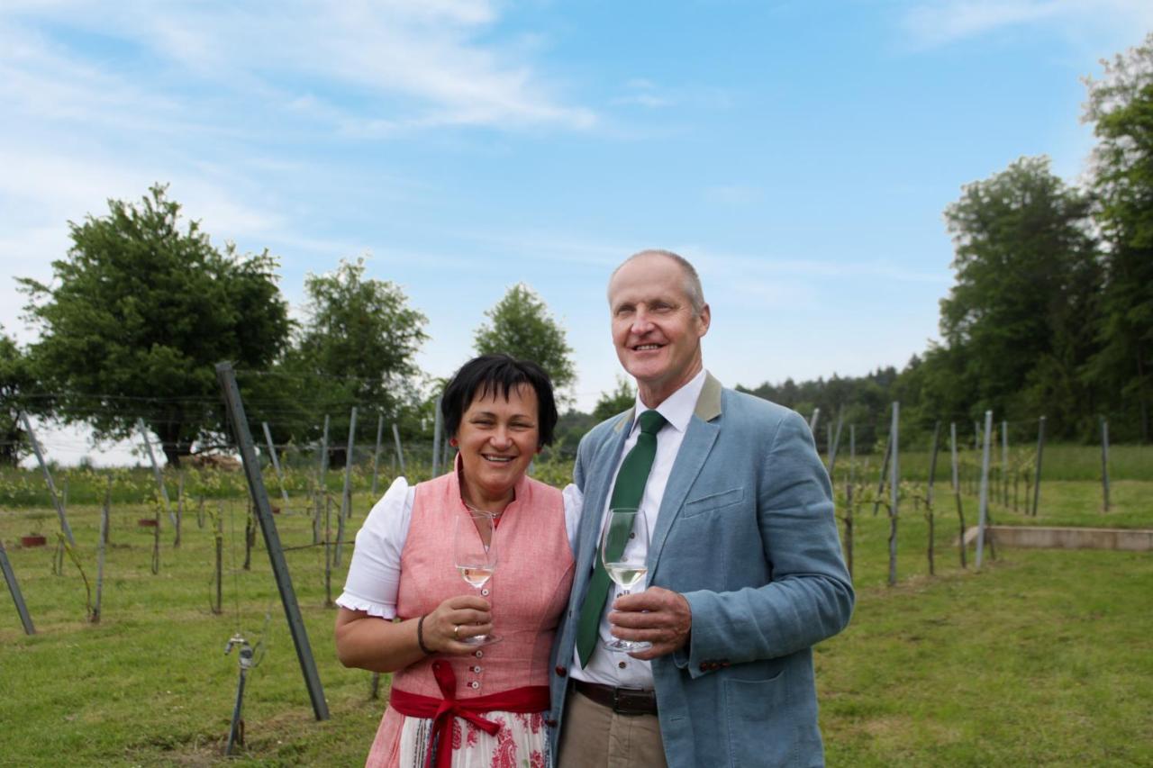 Winzerhof Strablegg Villa Großklein Bagian luar foto